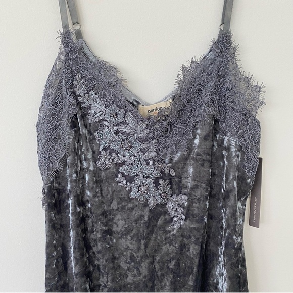 NWT Porridge x Anthropologie Tessie Grey
Velvet Lace Sequins Slip Dress S Party - Picture 3 of 16